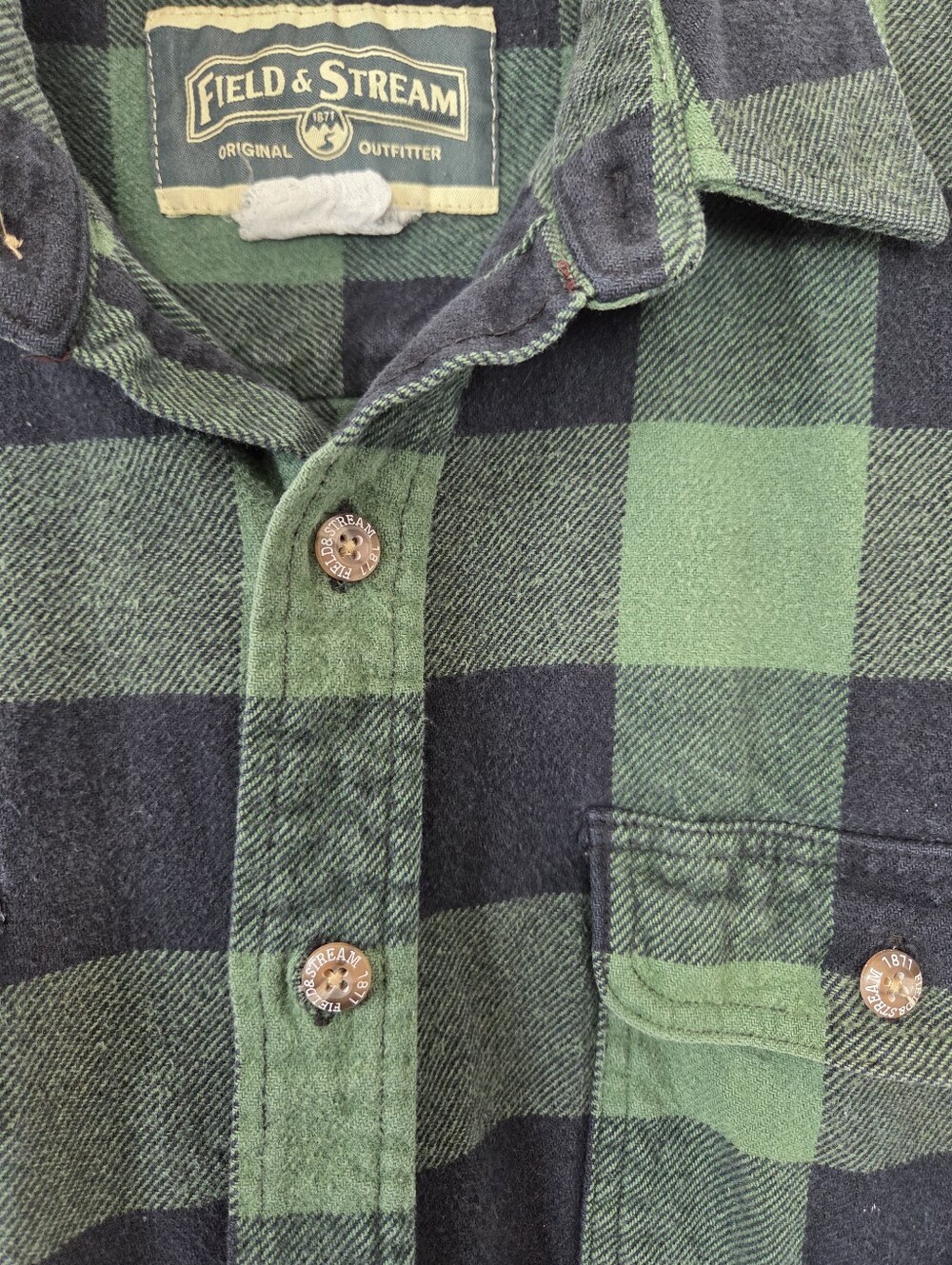 Field & Stream Plaid Flannel Button Up Shirt Men's XL Green Navy Oversized Cabin - Picture 5 of 11